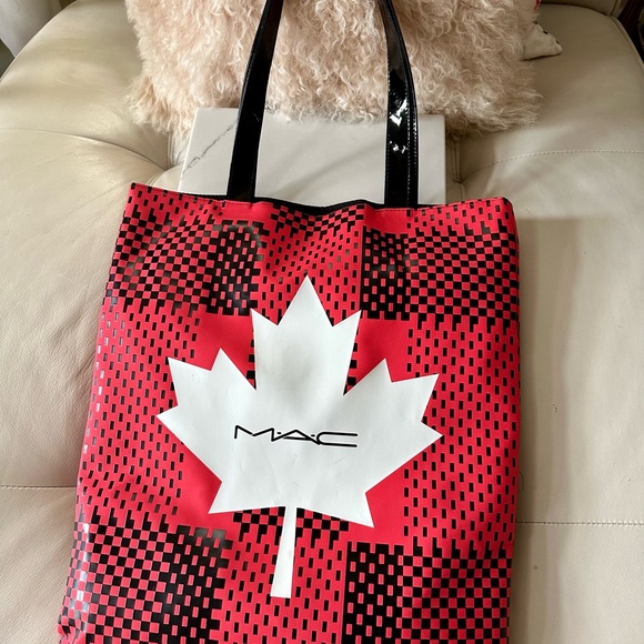 SOLD Limited Edition Proud to be Canadian MAC Tote - Picture 1 of 7